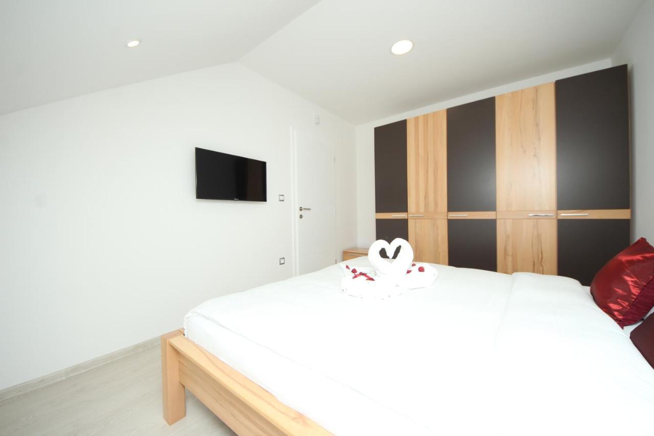 Apartment Stari Lisac SJJ Eksteriør bilde