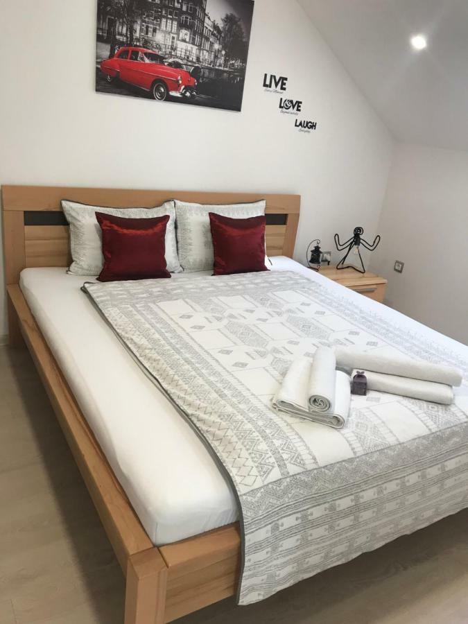 Apartment Stari Lisac SJJ Eksteriør bilde